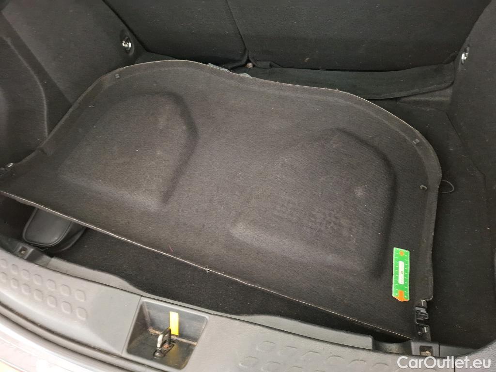  Toyota  C-HR TOYOTA  / 2016 / 5P / SUV 1.8 Hybride 122 Dynamic Business Stage A #6