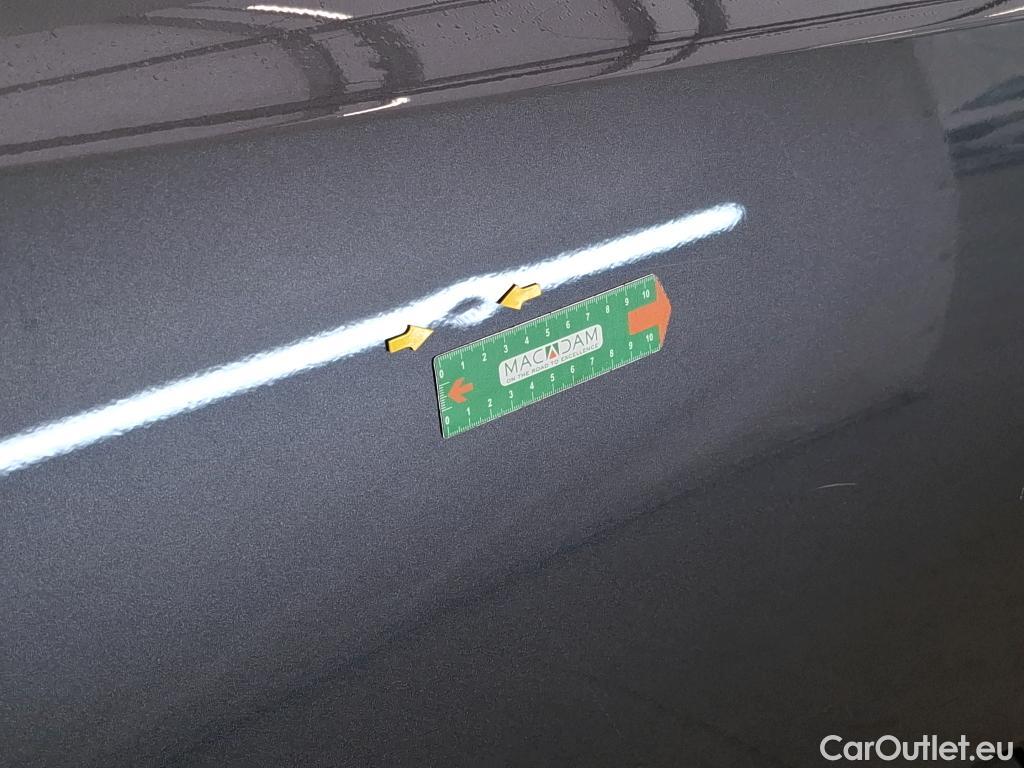  Toyota  C-HR TOYOTA  / 2016 / 5P / SUV 1.8 Hybride 122 Dynamic Business Stage A #40