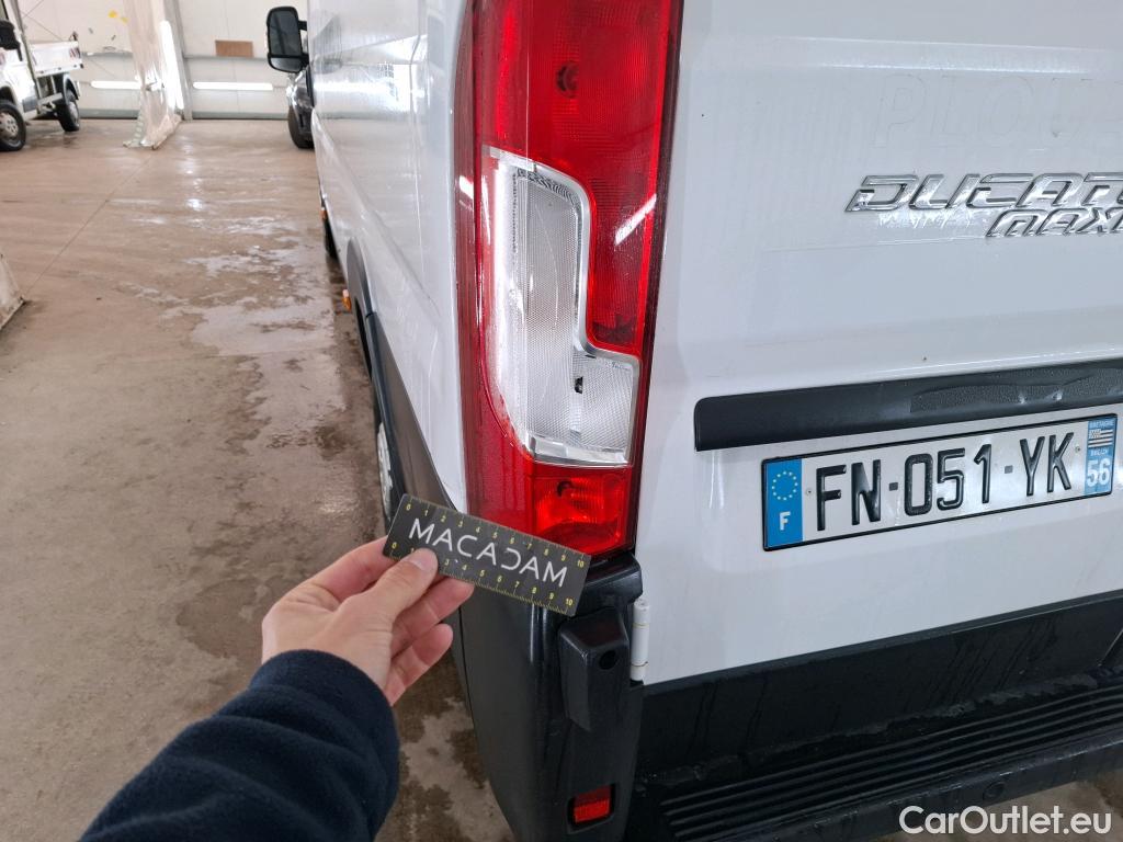  Fiat  Ducato FIAT   2014  4P  Fourgon tole Maxi 3 5 XL H2 2 3 Mjet 140 Pack Pro Nav #11