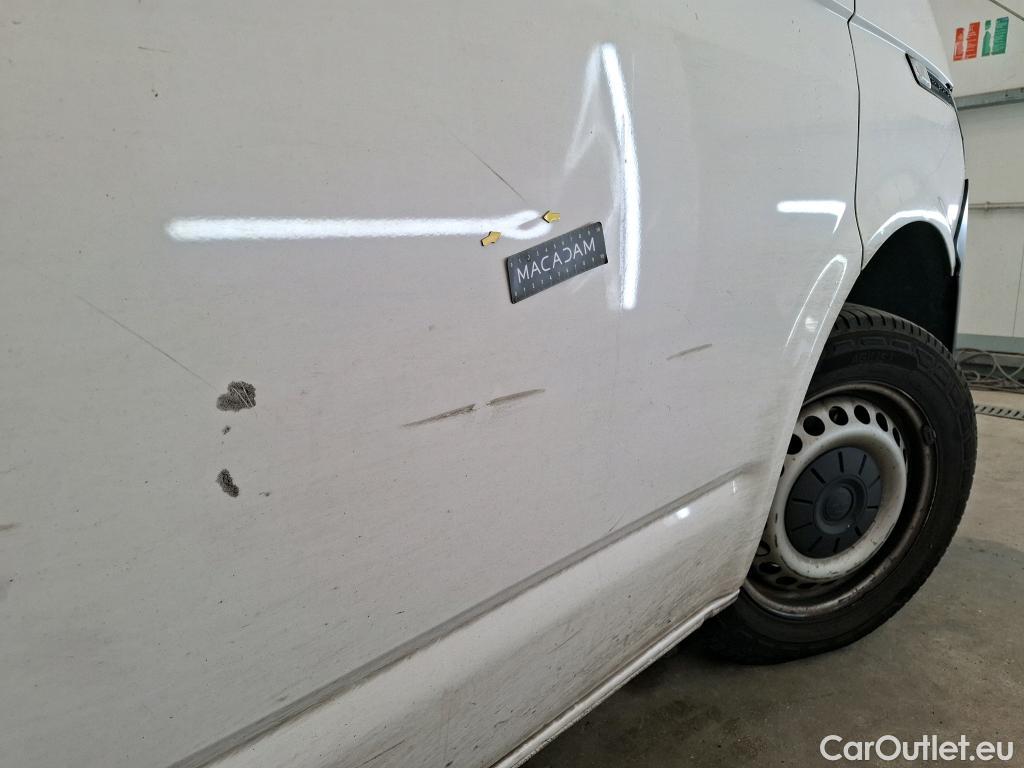  Volkswagen  Transporter VOLKSWAGEN  / 2019 / 4P / Fourgon tôlé 2.0 TDi 110 L1H1 Business Line #23