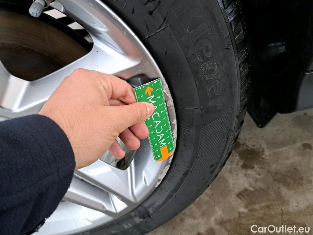  Hyundai  Konna Kona Business Mild-Hybrid 2WD 1.6 CRDi 135CV BVM6 E6d #7