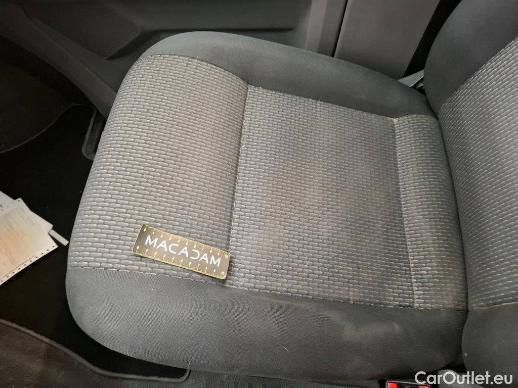  Volkswagen  Transporter VOLKSWAGEN  ProCab / 2019 / 4P / Fourgon tôlé 2.0 TDi 150 DSG7 L2H1 Confort #20