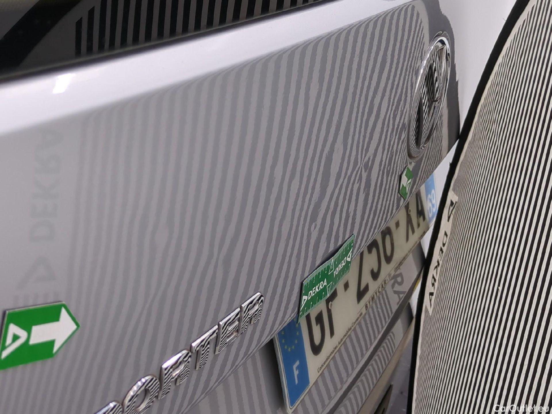  Volkswagen  Transporter VOLKSWAGEN  / 2019 / 4P / Fourgon tôlé 2.0 TDi 150 DSG7 L1H1 Business Plus #45