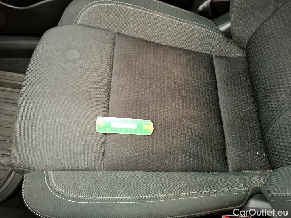  Nissan  Qashqai NISSAN  / 2021 / 5P / Crossover 1.3 MHEV 158ch Xtronic N-Style(SP) #8