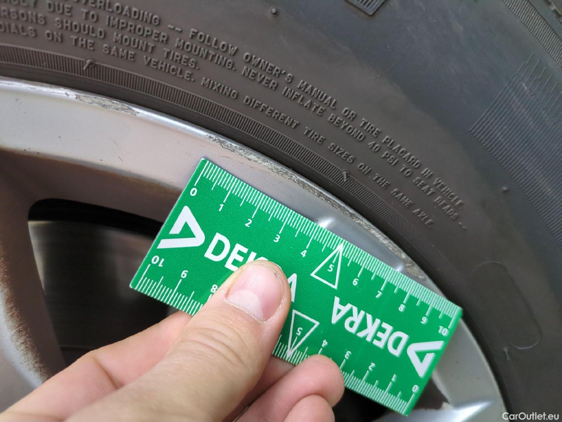  Volkswagen  Transporter VOLKSWAGEN  / 2019 / 4P / Fourgon tôlé 2.0 TDi 150 DSG7 L1H1 Business Plus #5