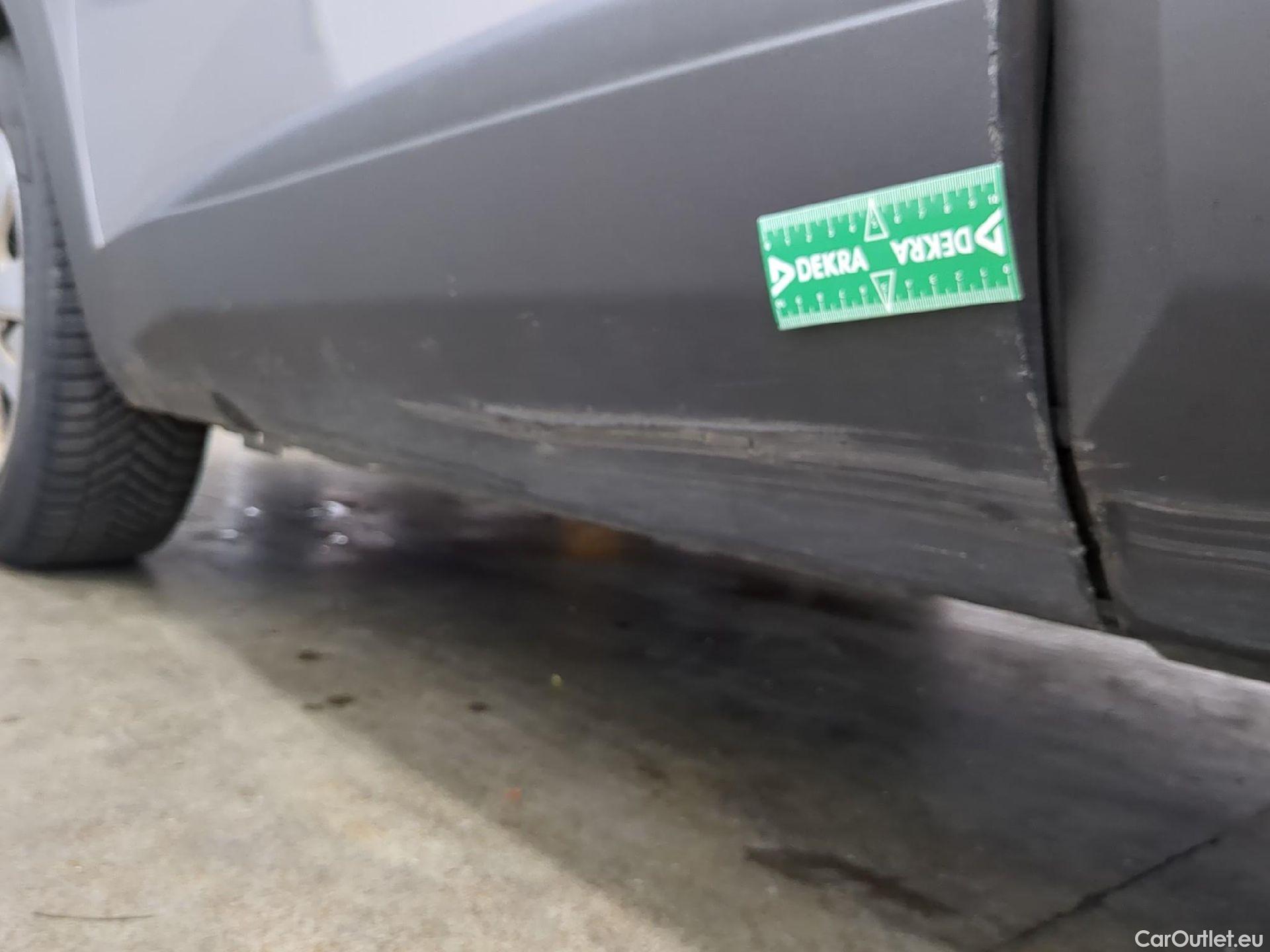  Peugeot  5008  Active Business 1.5 HDi 130CV BVA8 E6d #43