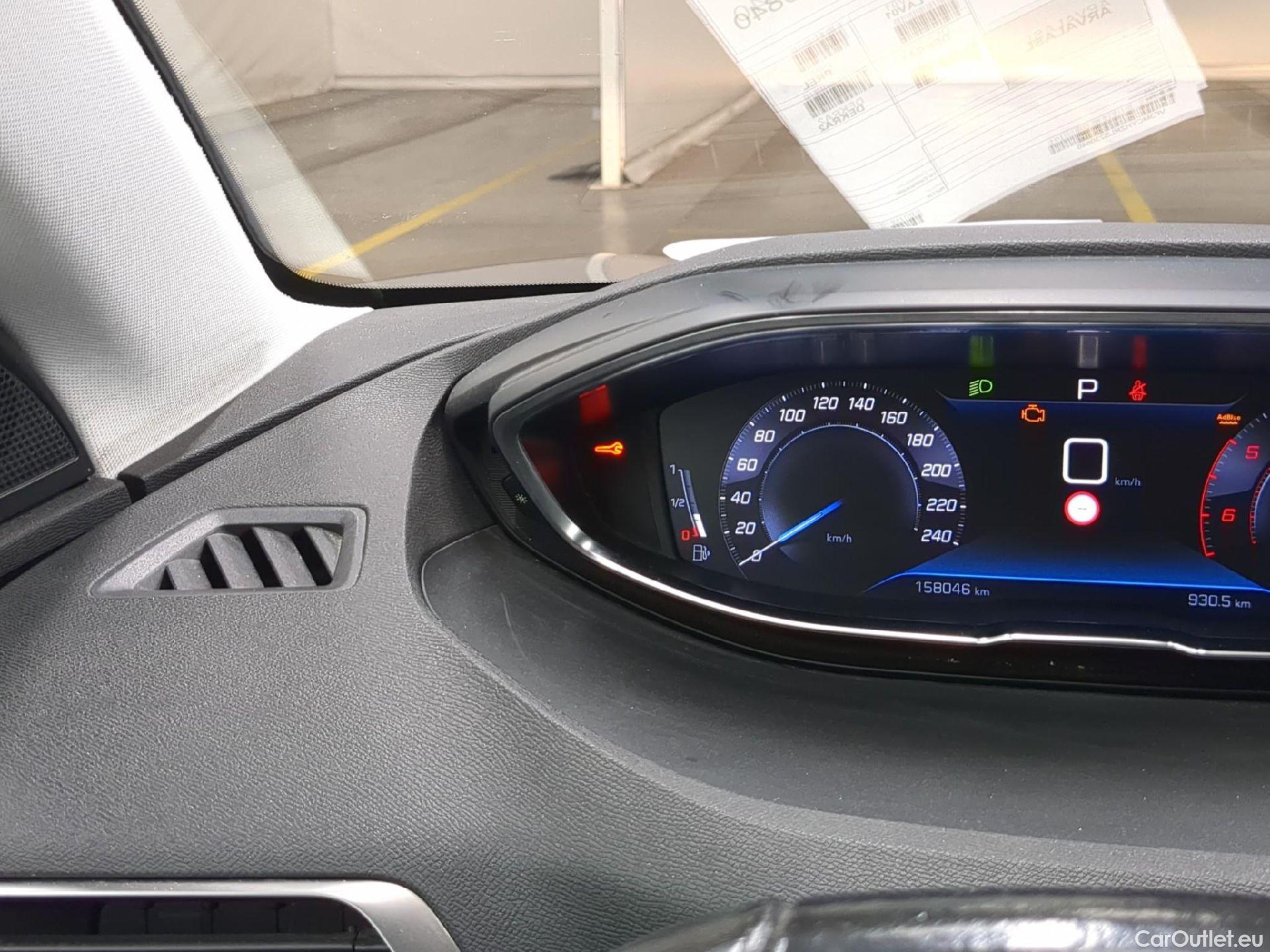  Peugeot  5008  Active Business 1.5 HDi 130CV BVA8 E6d #2