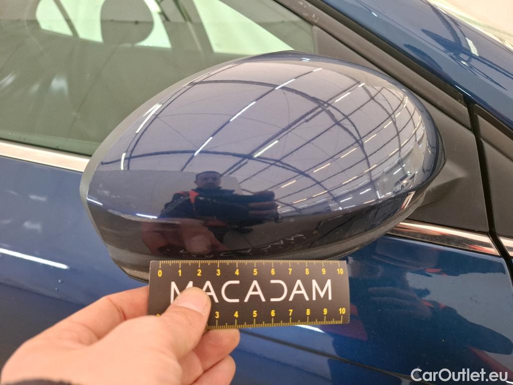  Renault  Megane  IV Berline 5pt. Business 1.5 dCi 115CV BVM6 E6dT #31