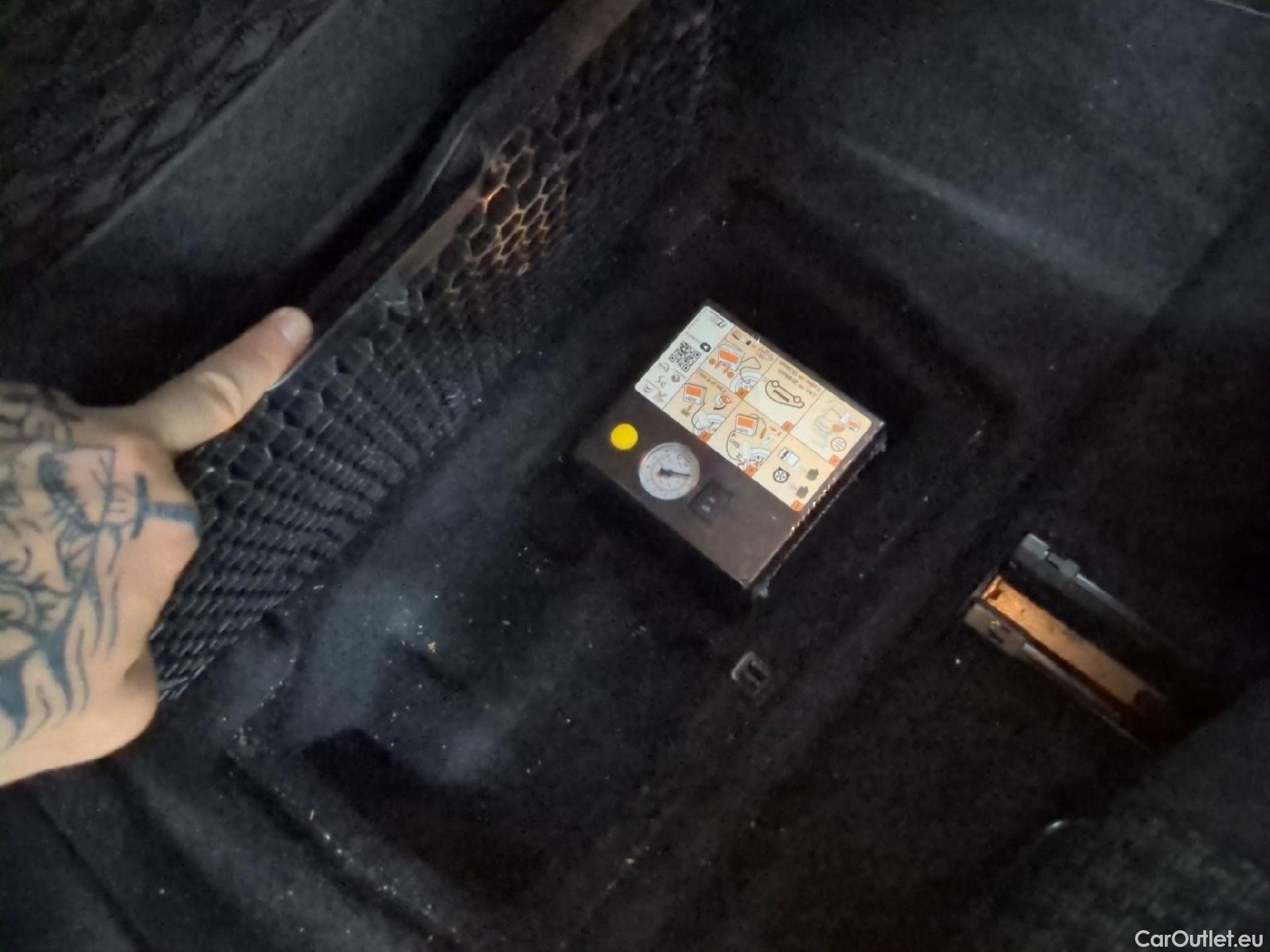  Peugeot  5008  Active Business 1.5 HDi 130CV BVA8 E6d #10