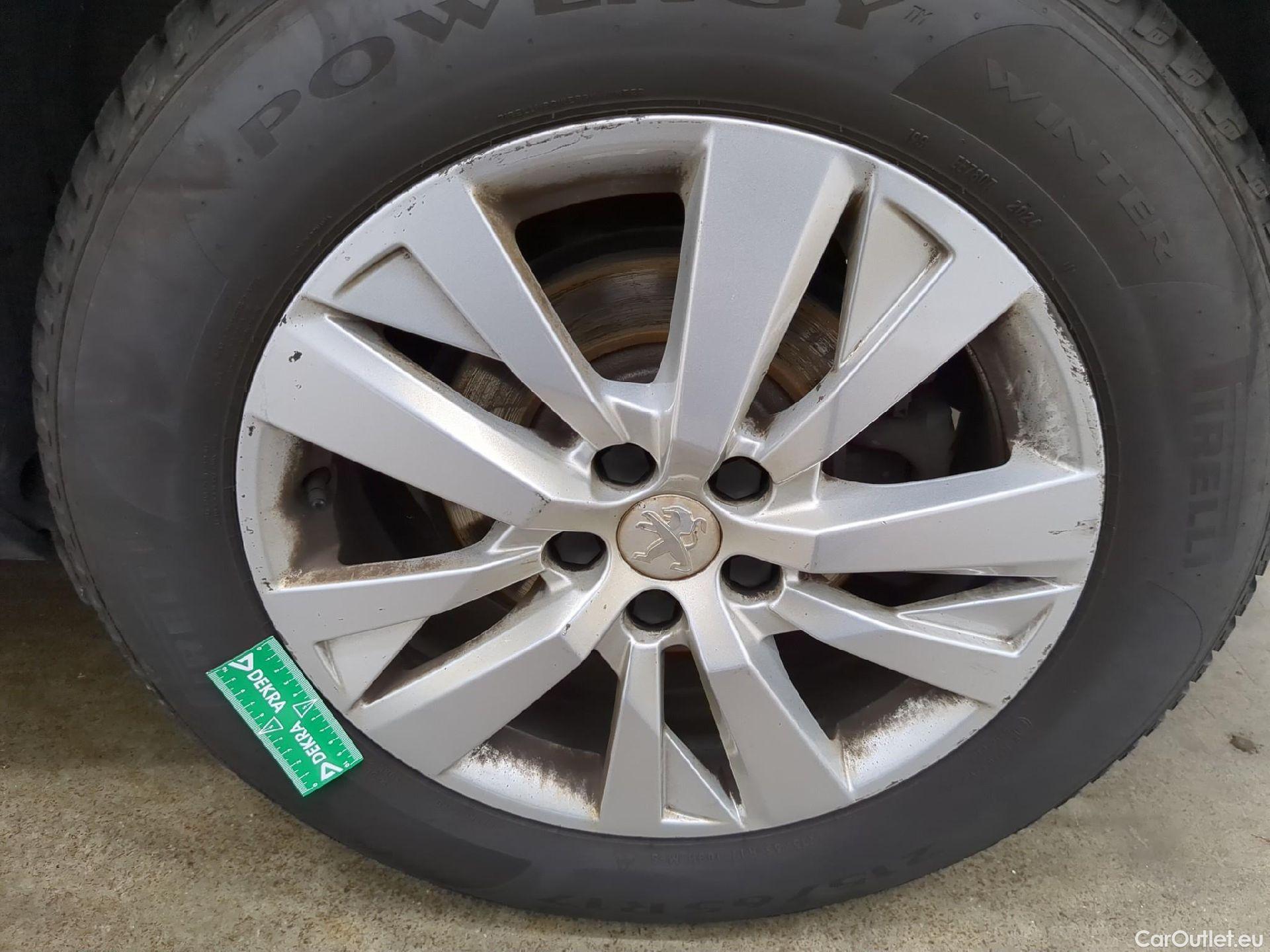  Peugeot  5008  Active Business 1.5 HDi 130CV BVA8 E6d #16