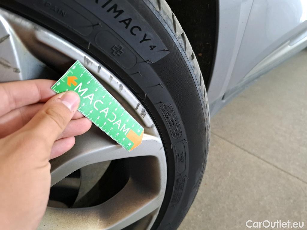  Renault  Scenic  IV Business 1.7 dCi 120CV BVA6 E6dT #22