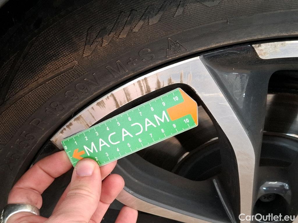  Renault  Kadjar RENAULT  / 2018 / 5P / Crossover Intens TCe 140 EDC FAP - 21 #45