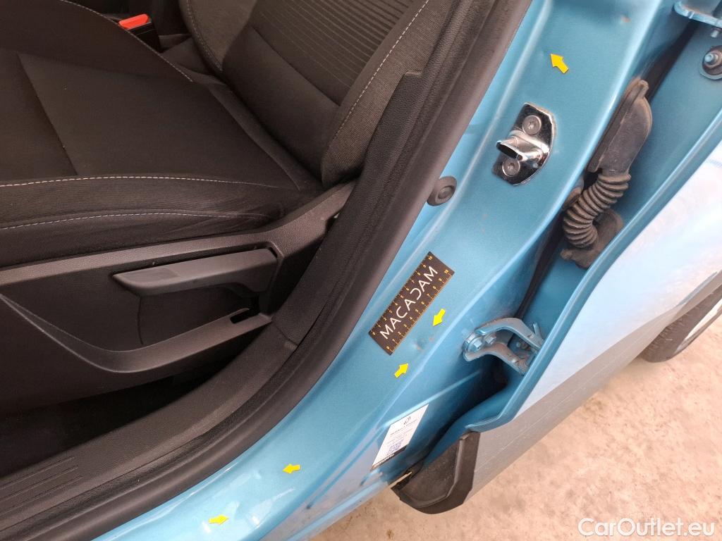  Renault  Captur  II Business 1.3 TCe 140CV BVA7 E6d #1