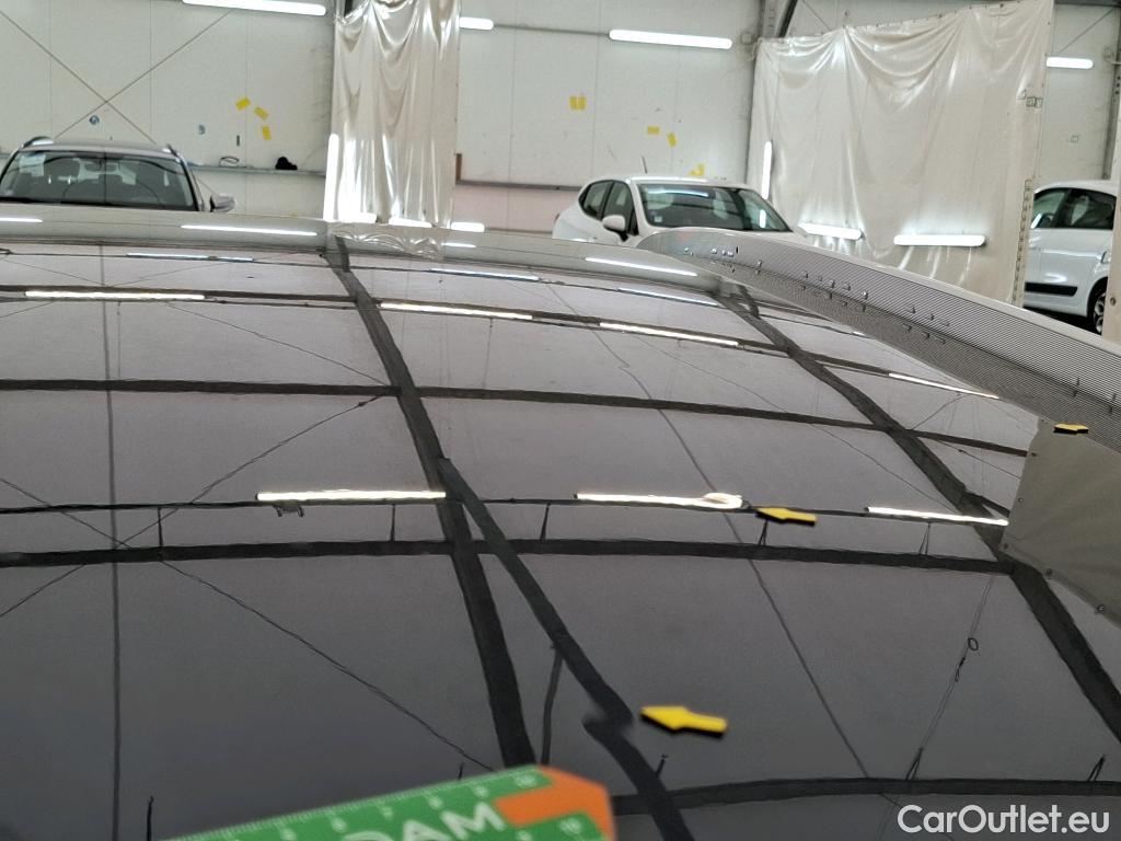  Renault  Kadjar RENAULT  / 2018 / 5P / Crossover Intens TCe 140 EDC FAP - 21 #10