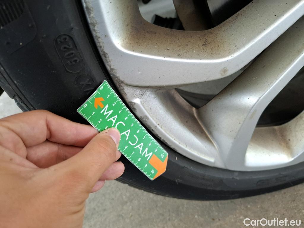  Renault  Scenic  IV Business 1.7 dCi 120CV BVA6 E6dT #27