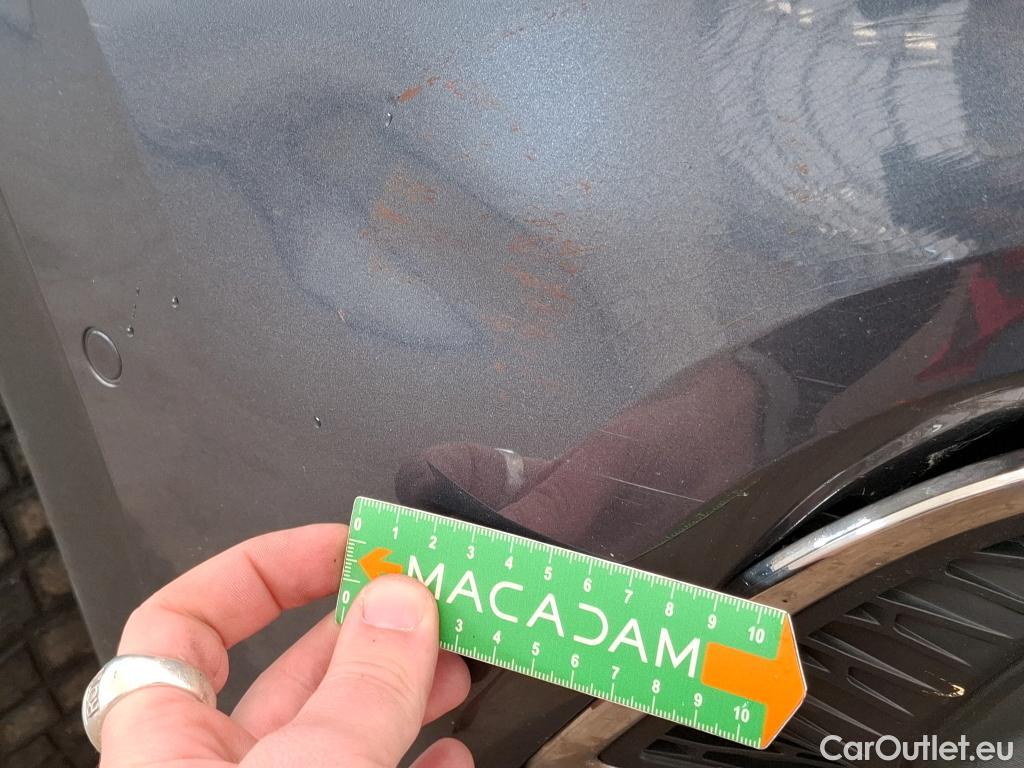  Renault  Kadjar RENAULT  / 2018 / 5P / Crossover Intens TCe 140 EDC FAP - 21 #36