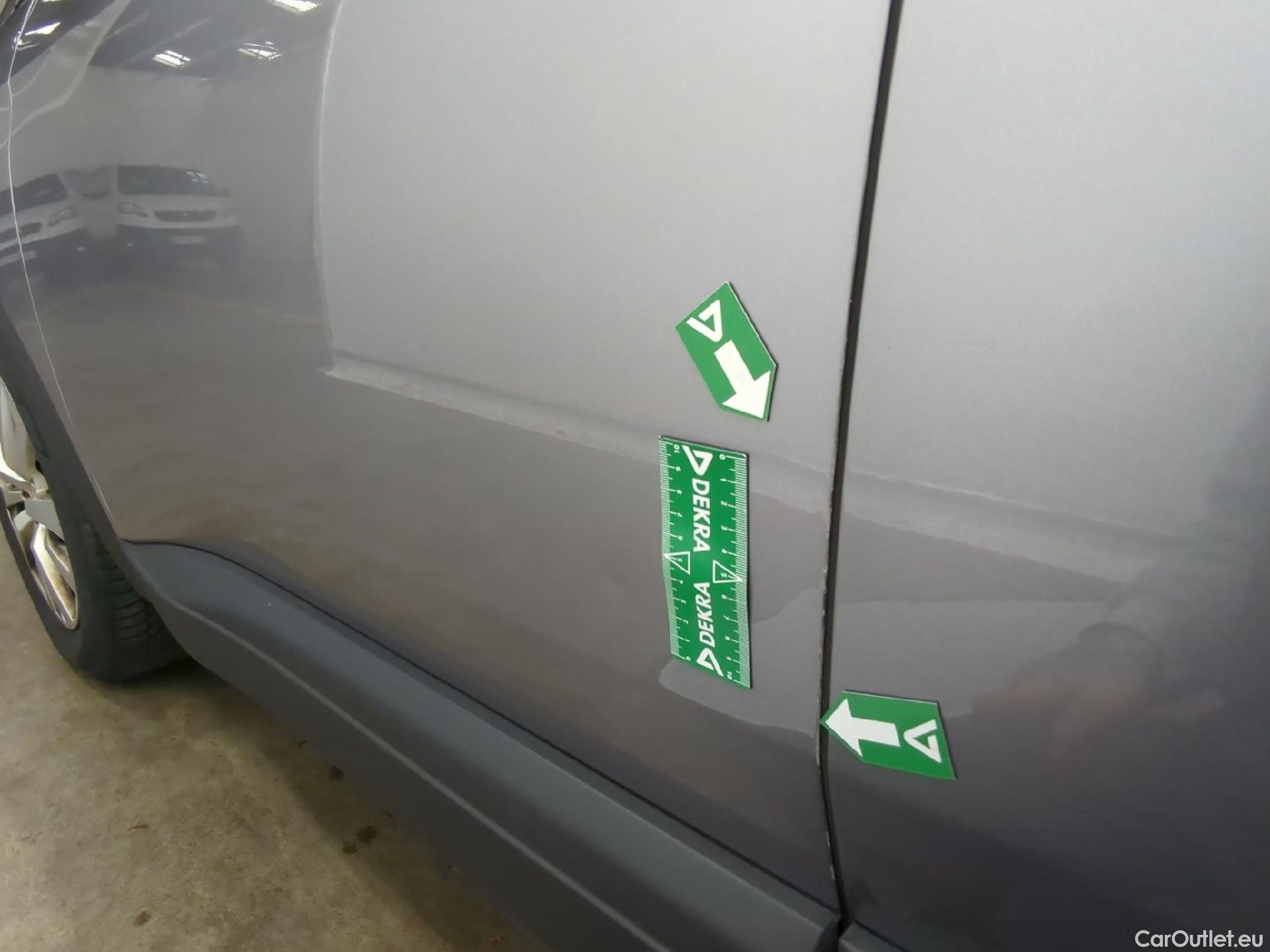  Peugeot  5008  Active Business 1.5 HDi 130CV BVA8 E6d #38