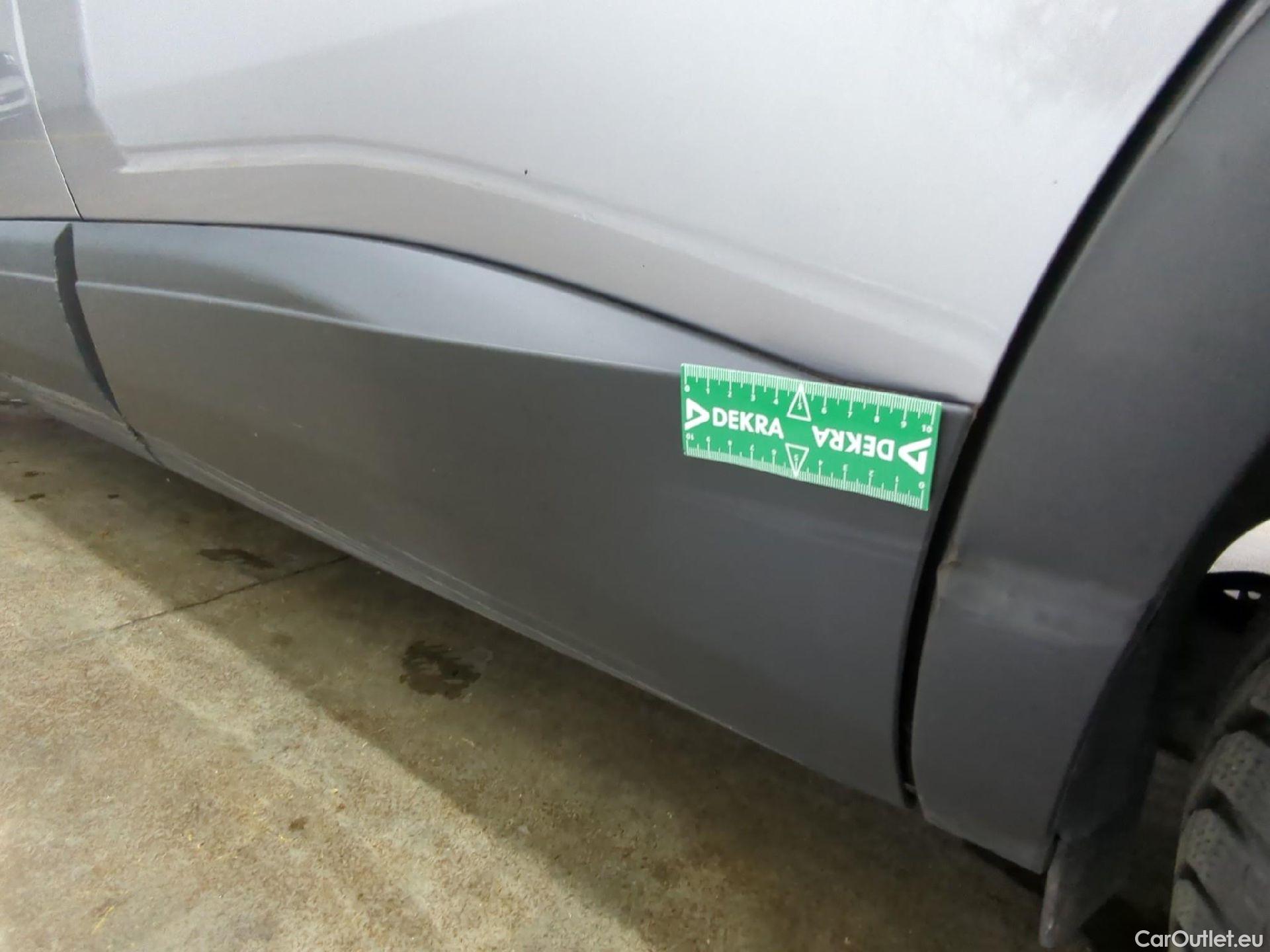  Peugeot  5008  Active Business 1.5 HDi 130CV BVA8 E6d #42