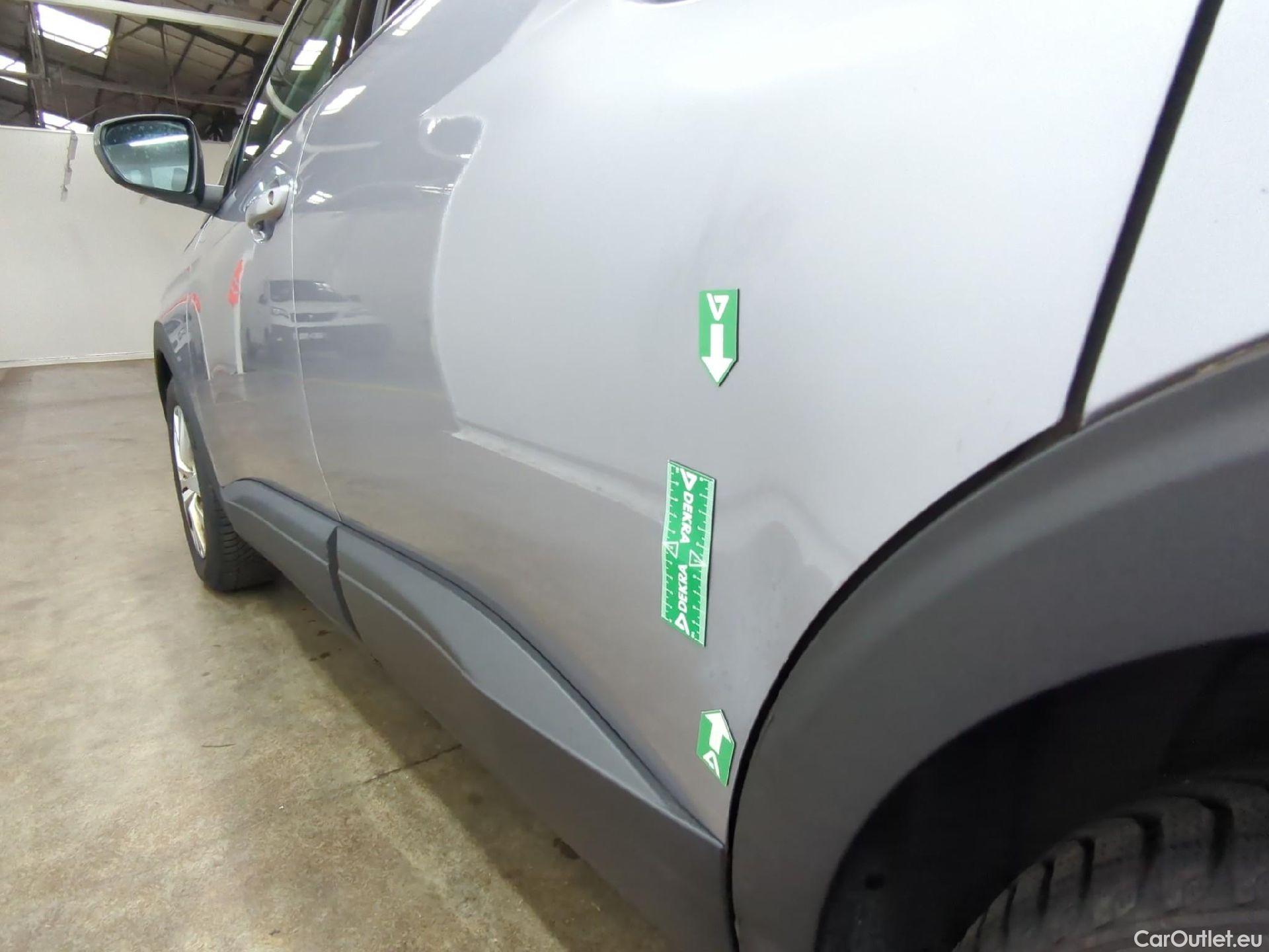  Peugeot  5008  Active Business 1.5 HDi 130CV BVA8 E6d #40