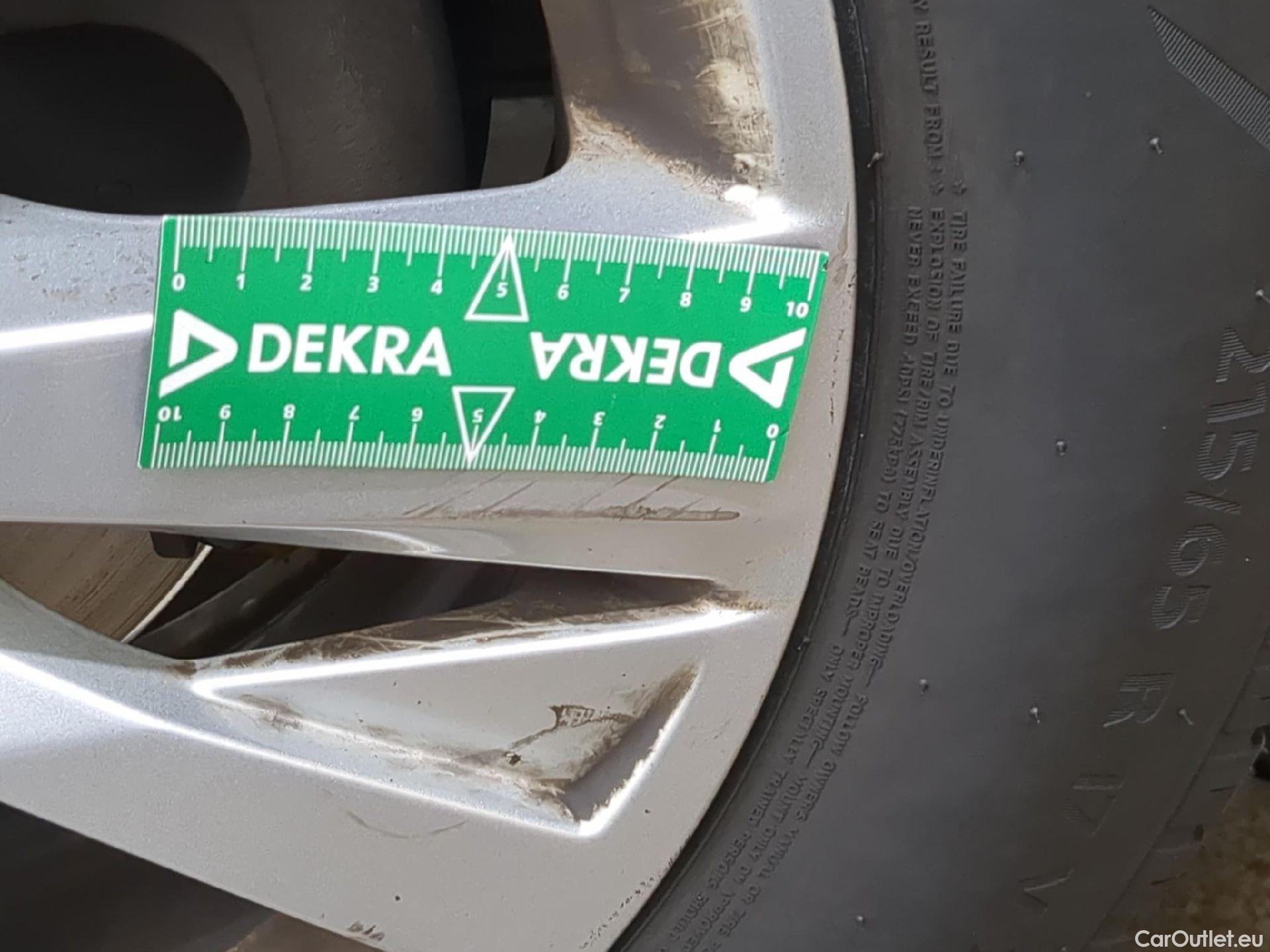  Peugeot  5008  Active Business 1.5 HDi 130CV BVA8 E6d #14