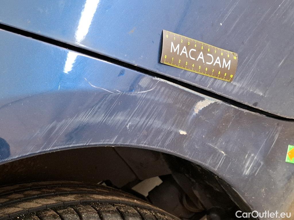  Renault  Megane  IV Berline 5pt. Business 1.5 dCi 115CV BVA7 E6dT #2