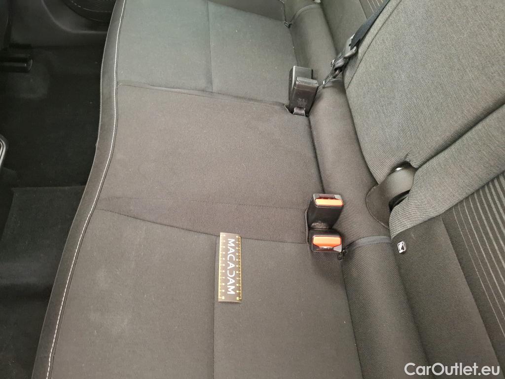  Renault  Captur  II Business 1.3 TCe 140CV BVA7 E6d #23