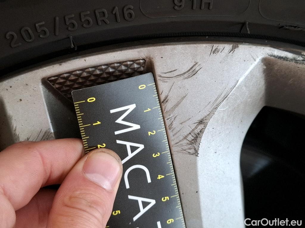  Renault  Megane  IV Berline 5pt. Business 1.5 dCi 115CV BVA7 E6dT #28