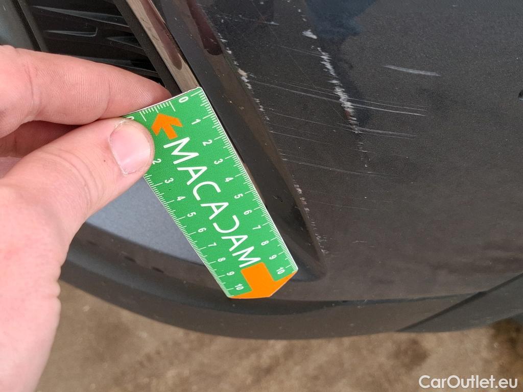  Renault  Kadjar RENAULT  / 2018 / 5P / Crossover Intens TCe 140 EDC FAP - 21 #34