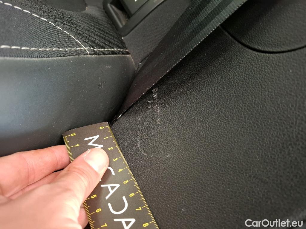  Renault  Megane  IV Berline 5pt. Business 1.5 dCi 115CV BVM6 E6dT #8