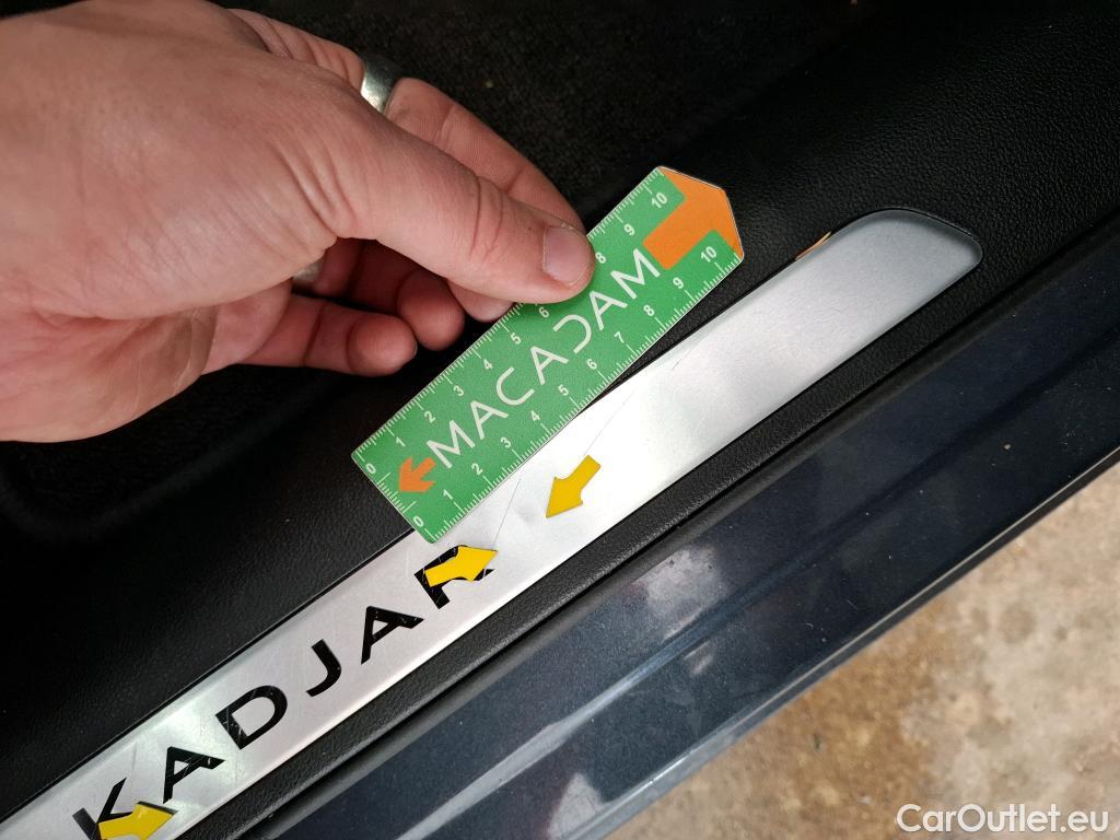  Renault  Kadjar RENAULT  / 2018 / 5P / Crossover Intens TCe 140 EDC FAP - 21 #60