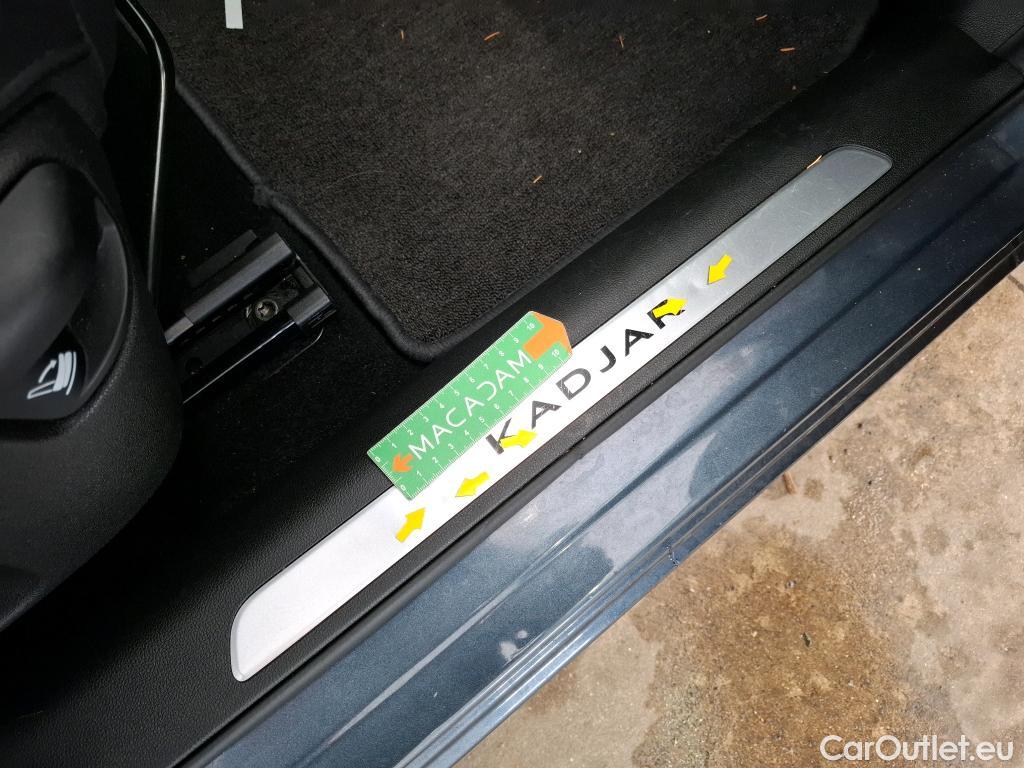  Renault  Kadjar RENAULT  / 2018 / 5P / Crossover Intens TCe 140 EDC FAP - 21 #58