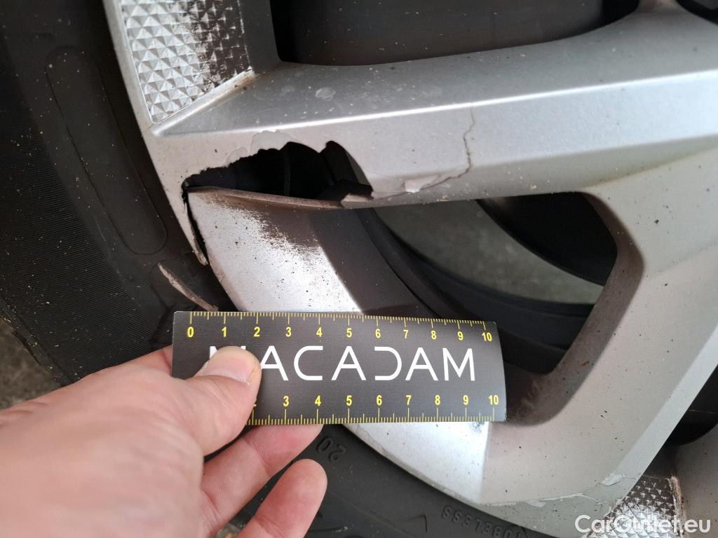  Renault  Megane  IV Berline 5pt. Business 1.5 dCi 115CV BVM6 E6dT #30