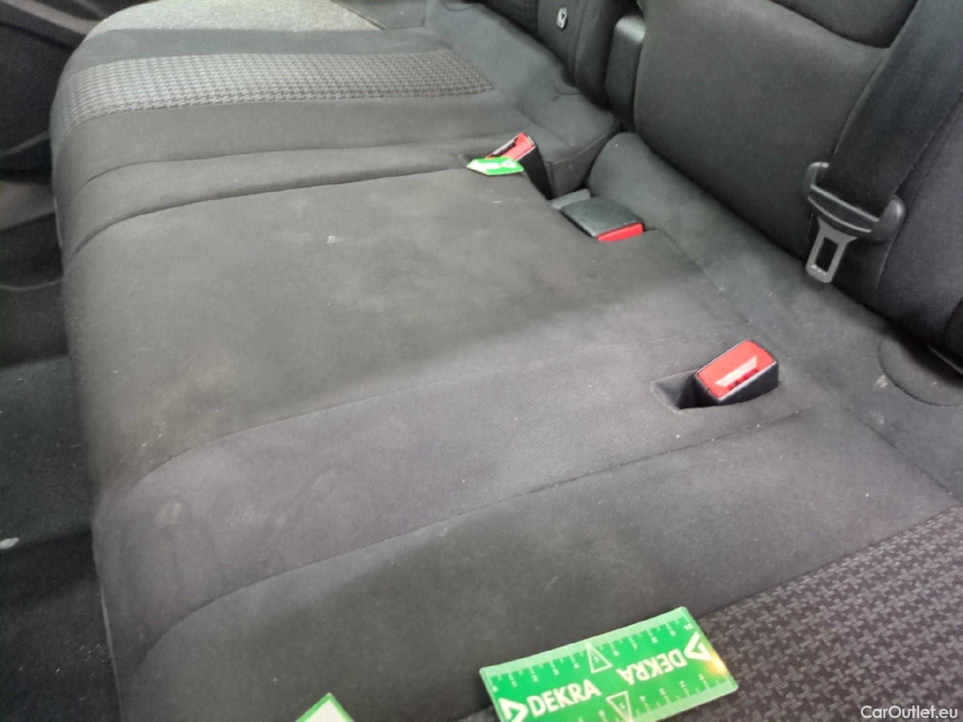  Peugeot  3008  Active Business 1.5 HDi 130CV BVA8 E6d #8