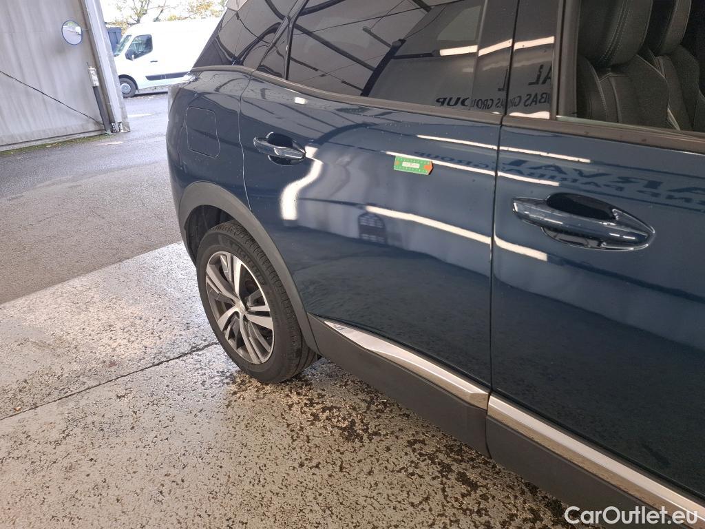  Peugeot  3008  Allure Pack 1.2 PureTech 130CV BVA8 E6d #5