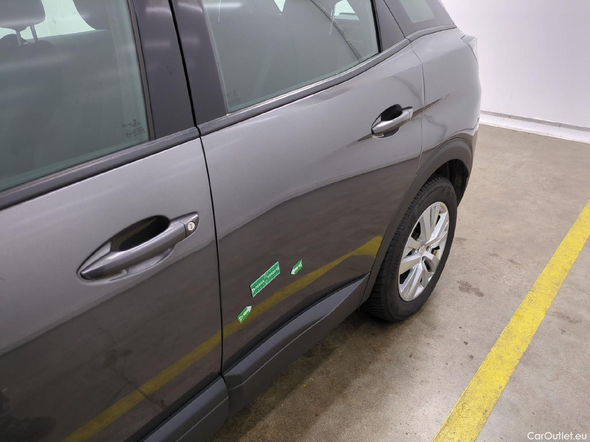  Peugeot  3008  Active Business 1.5 HDi 130CV BVA8 E6d #38