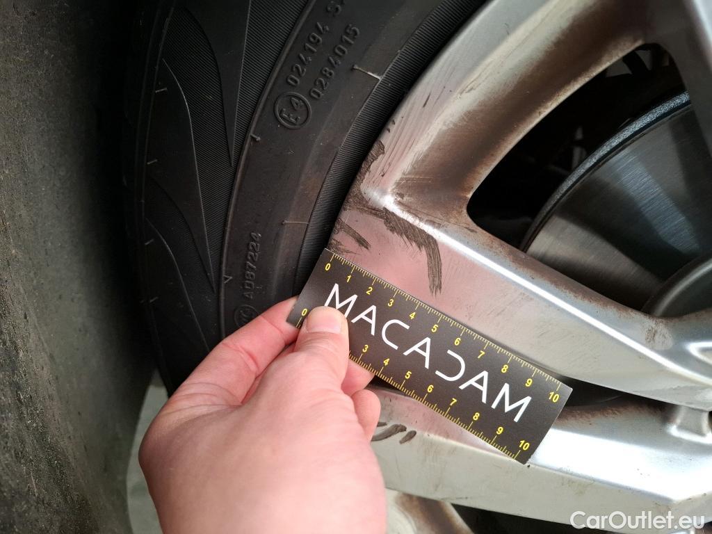  Peugeot  3008  II Active Pack 1.5 HDi 130CV BVA8 E6d #13