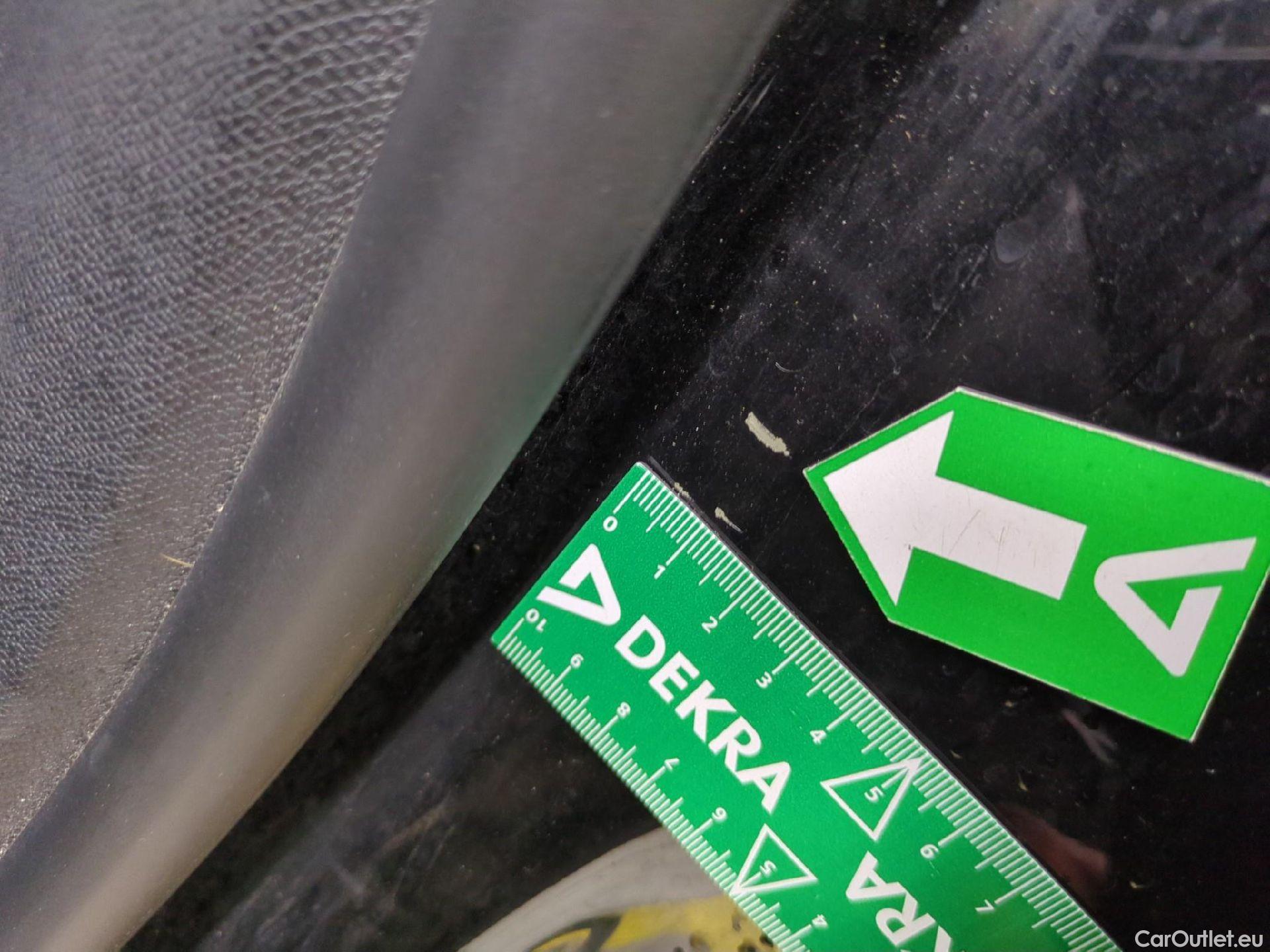  Peugeot  5008  Allure Business 1.2 PureTech 130CV BVA8 7 Sieges E6d #4