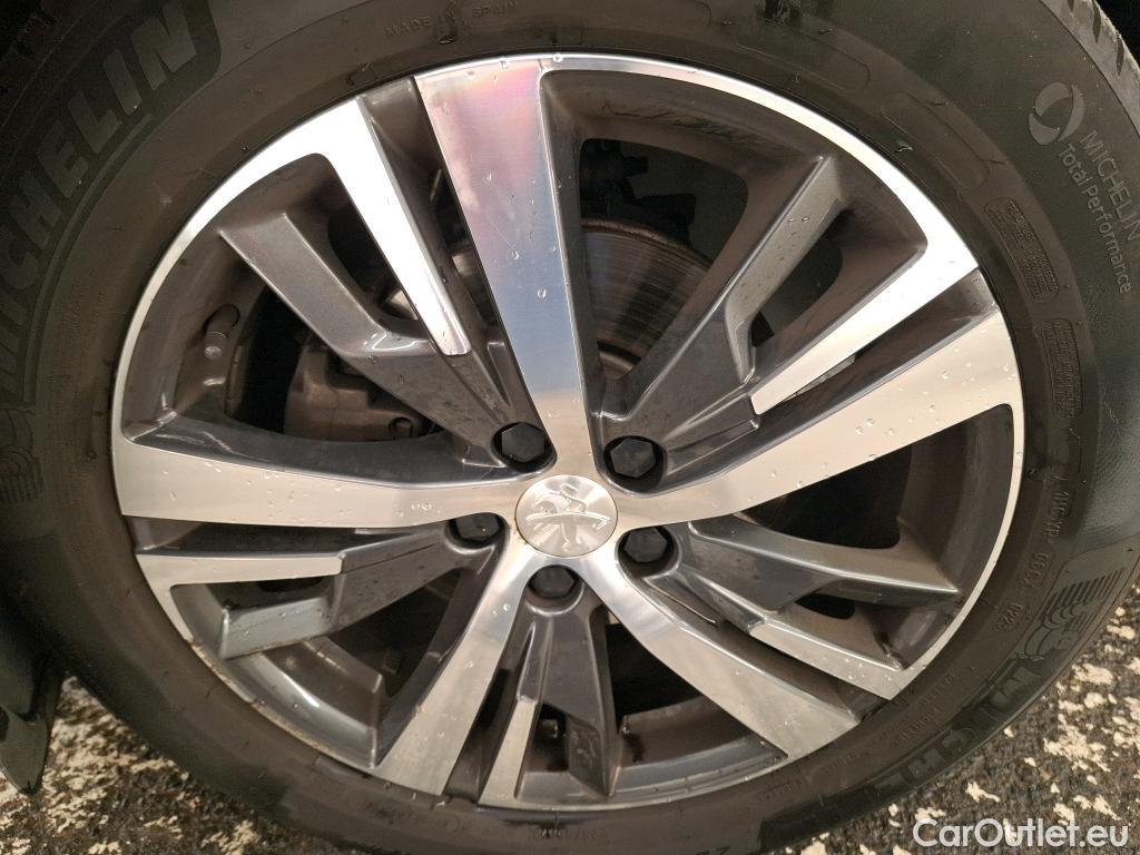  Peugeot  3008  Allure Pack 1.2 PureTech 130CV BVA8 E6d #12