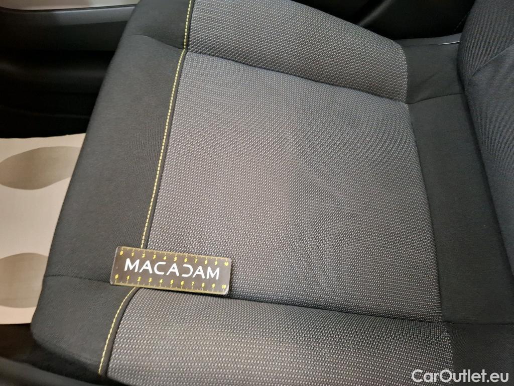  Citroen  C3  Feel Pack 1.5 BlueHDI 100CV BVM6 E6d #8