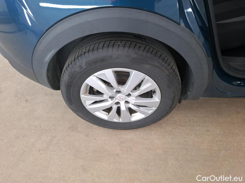  Peugeot  3008  Active Pack 1.5 HDi 130CV BVA8 E6d #9