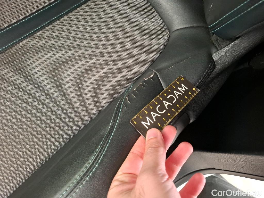  Peugeot  3008  Allure Pack 1.5 HDi 130CV BVA8 E6d #4