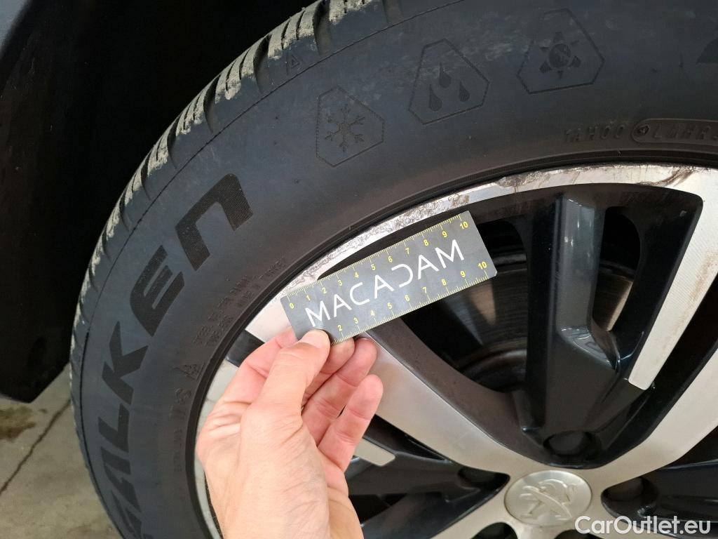  Peugeot  3008  GT 1.5 HDi 130CV BVA8 E6d #3