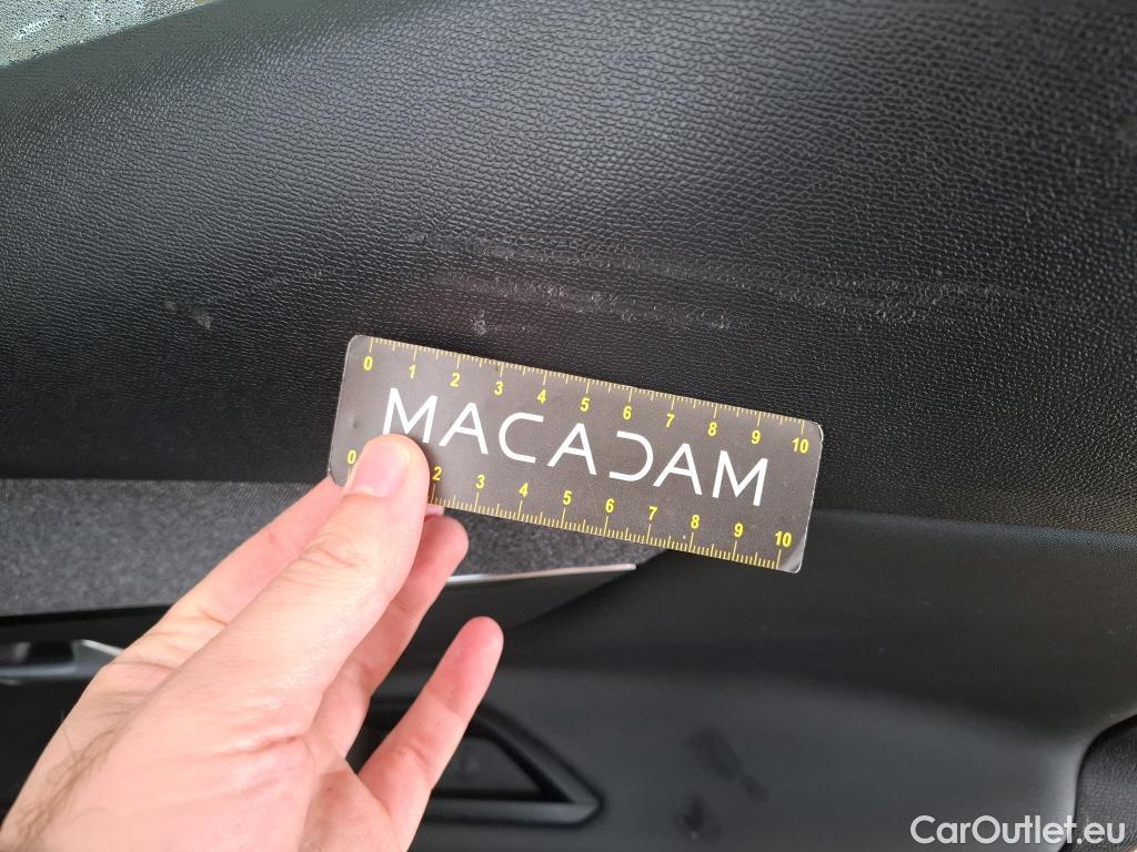  Peugeot  3008  Allure Pack 1.5 HDi 130CV BVA8 E6d #10