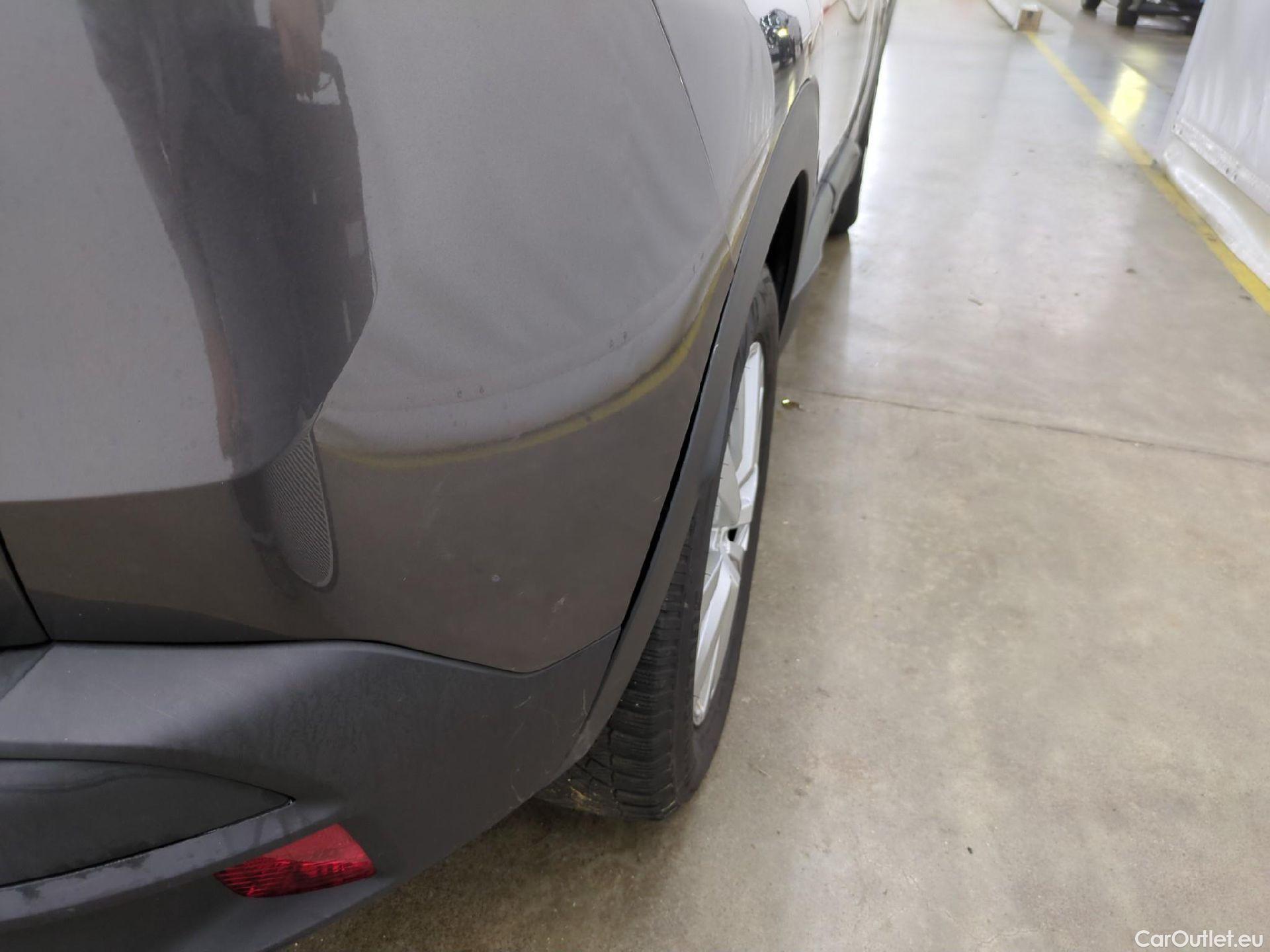  Peugeot  3008  Active Business 1.5 HDi 130CV BVA8 E6d #47