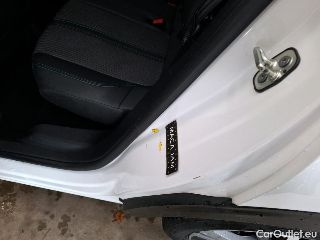  Peugeot  3008  Allure Pack 1.5 HDi 130CV BVA8 E6d #11