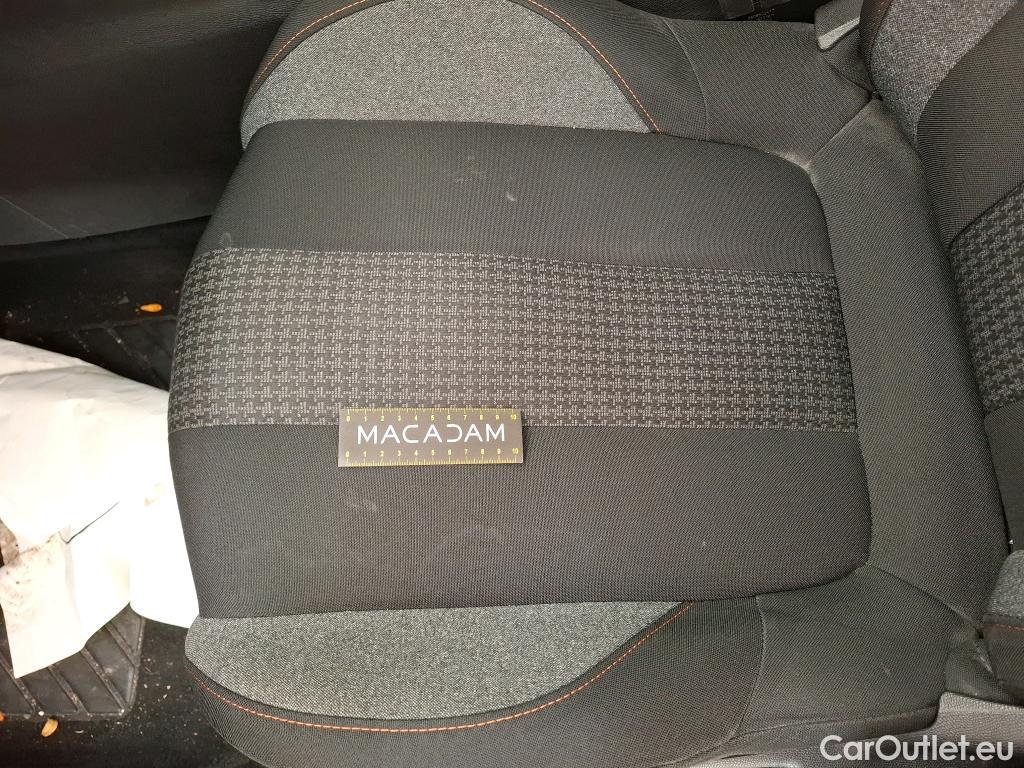  Peugeot  3008  II Active Pack 1.5 HDi 130CV BVA8 E6d #33