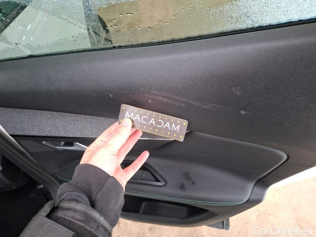  Peugeot  3008  Allure Pack 1.5 HDi 130CV BVA8 E6d #9