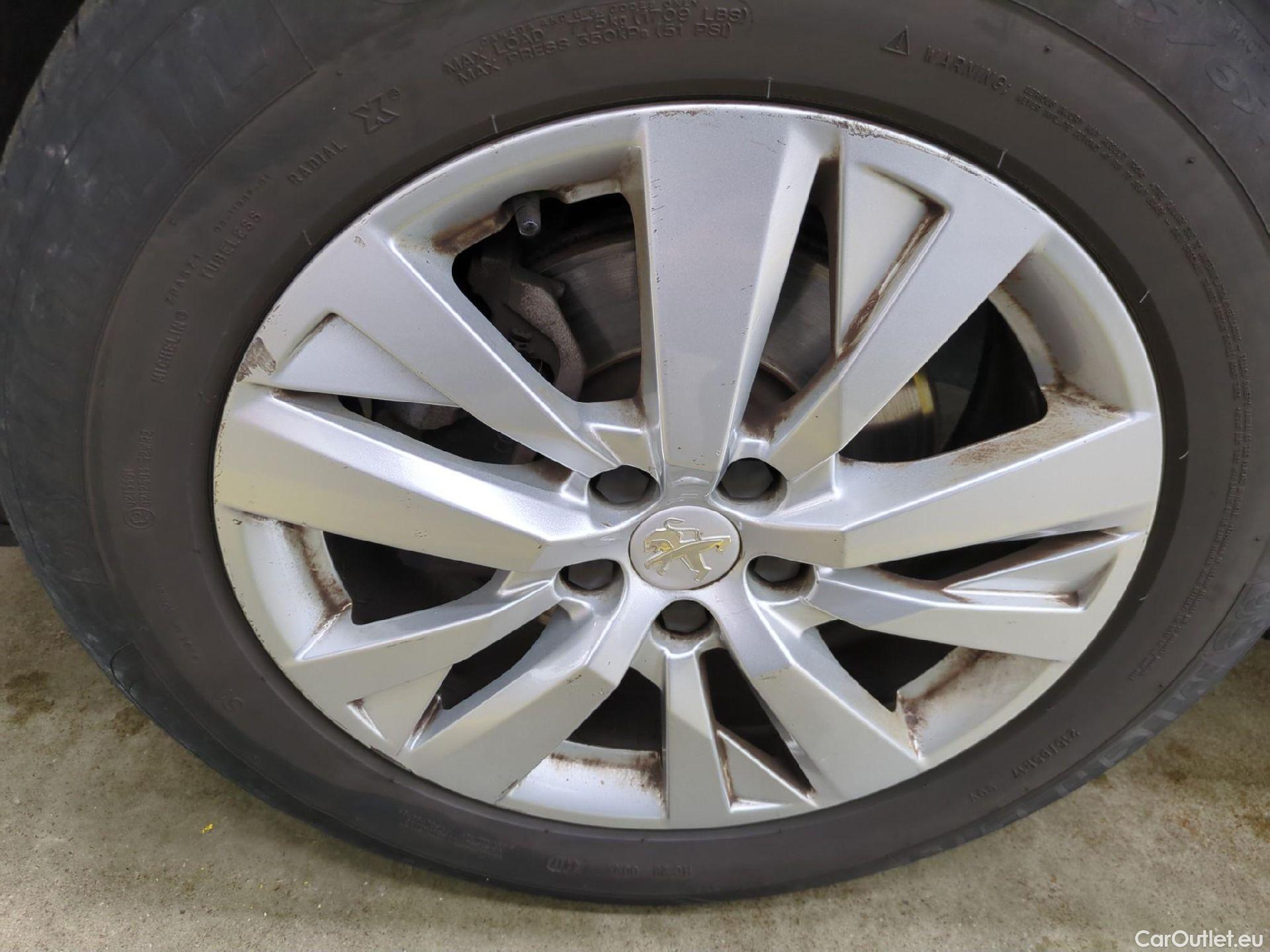  Peugeot  3008  Active Business 1.5 HDi 130CV BVA8 E6d #16