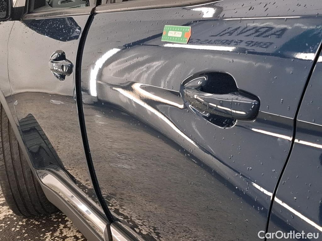  Peugeot  3008  Allure Pack 1.2 PureTech 130CV BVA8 E6d #2