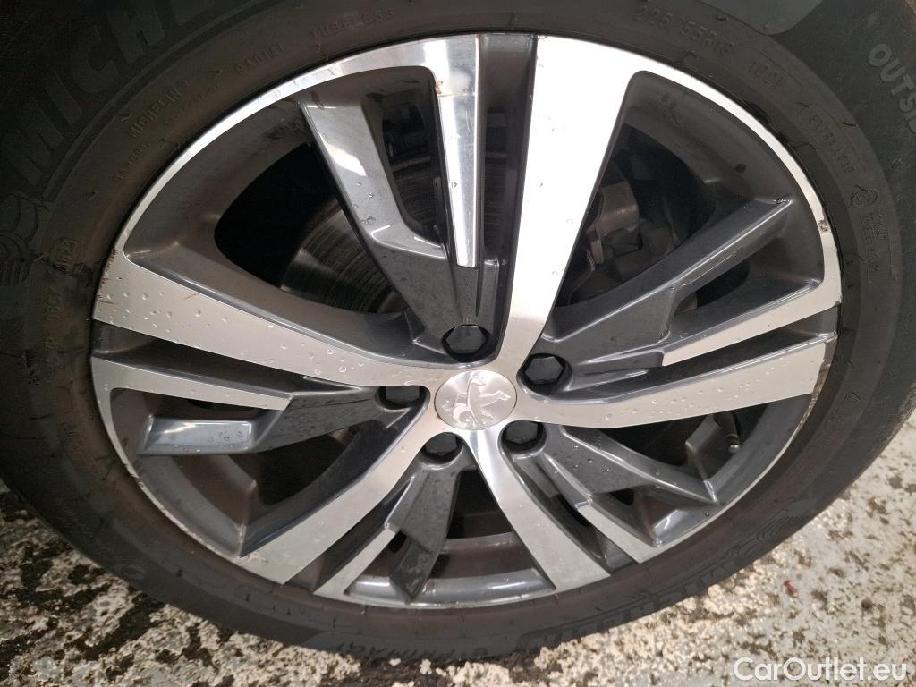  Peugeot  3008  Allure Pack 1.2 PureTech 130CV BVA8 E6d #21